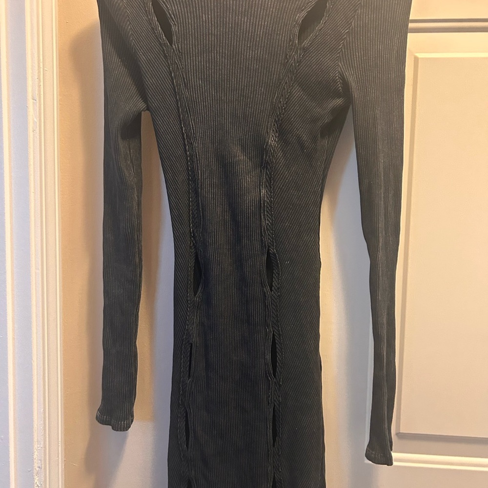Elegant Gray Long Sleeve Dress